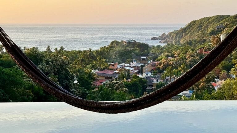 Hammock with Pacific Ocean views from the terrace at Casa La Vista