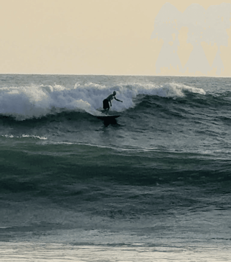 Surf en Puerto Escondido, costa de Oaxaca